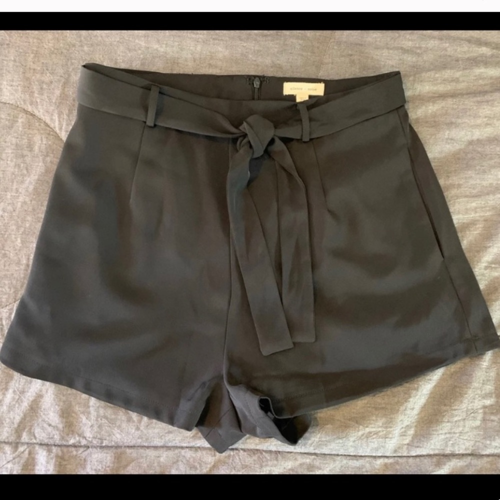 Urban outfitters black high waisted shorts size 8